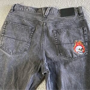 Vans Tapered Fit Jeans Mens 32 Black Small Skull Embroidered Covina 5 pocket